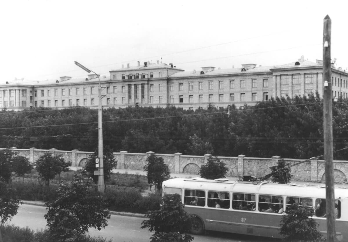 Краевая больница в 60-е годы
